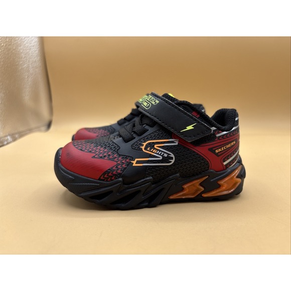 Skechers Boys Flex-Glow Bolt Light-Up Stretch Laced Sneaker Size 7 - Picture 1 of 15